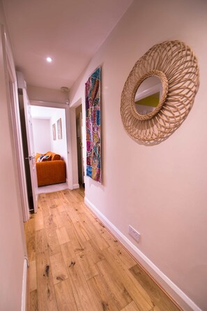 House - Elegant 1-bed Flat in a Georgian Townhouse (London)