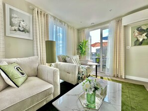 Apartment | 3 bedrooms, Internet