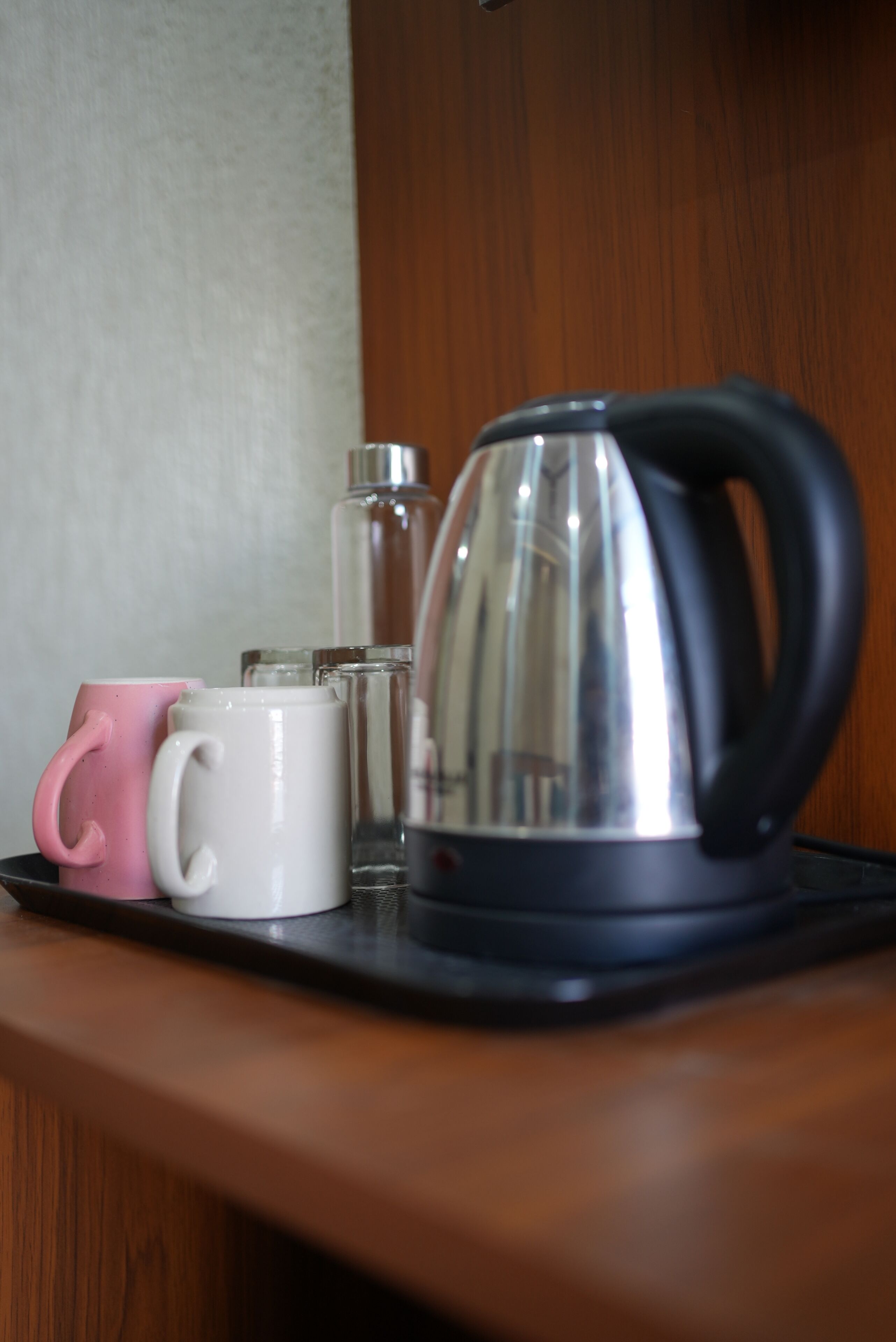 Kopi dan/atau alat penyeduh kopi