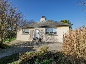 Exterior - Linden Lea (Grange-over-Sands)