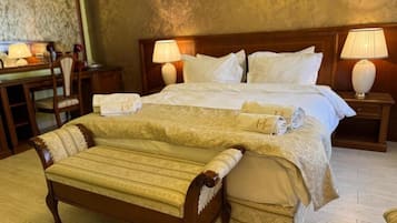 Deluxe-Doppelzimmer, Balkon, Stadtblick