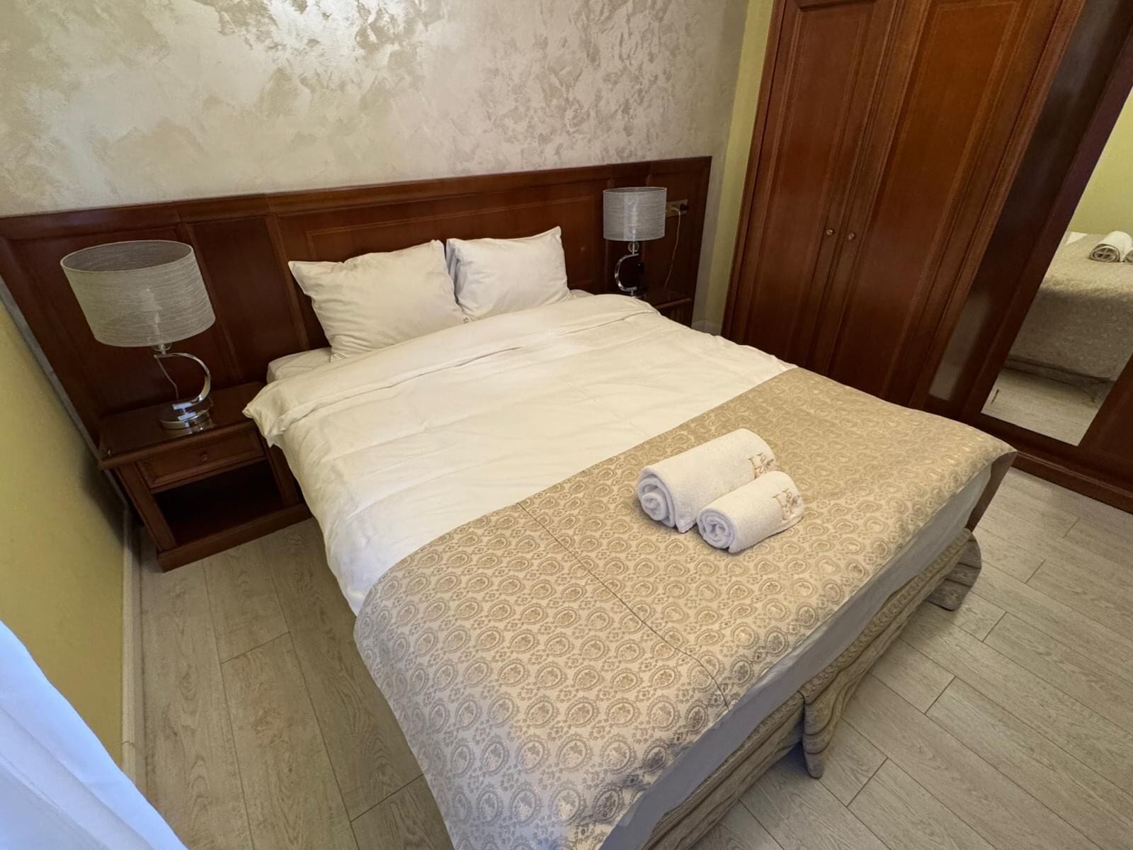 Economy Double Room Single Use | In-room safe, soundproofing, iron/ironing board, free WiFi