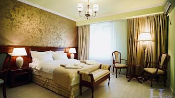 Deluxe Double Room, Balcony, City View