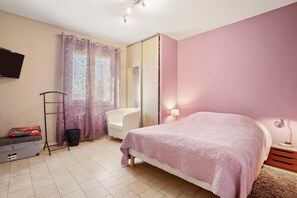 2 chambres, draps fournis