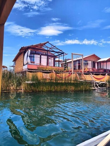 Uros TITIKAKA the Best lodge 