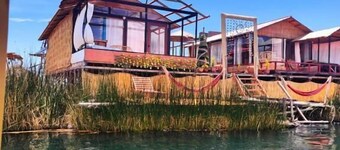 Uros TITIKAKA the Best lodge 