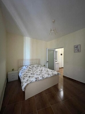 1 bedroom, iron/ironing board, WiFi, bed sheets -  Beach View Apartment  Sunset Hights (Durrës)