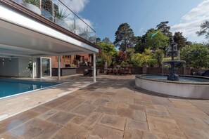 Pool - Hamble House (Southampton)