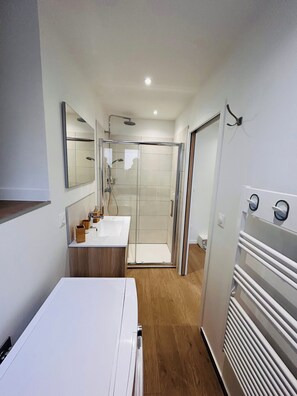 Bathroom - La cour Bailla | Maison | Terrasse (Reims)