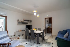 Smart TV, fireplace - A Casa di Gigi (Tortoreto Lido)
