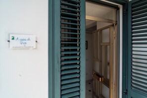 Exterior detail - A casa di Gigi - Three Bedroom Apartment, Sleeps 6 (Tortoreto Lido)