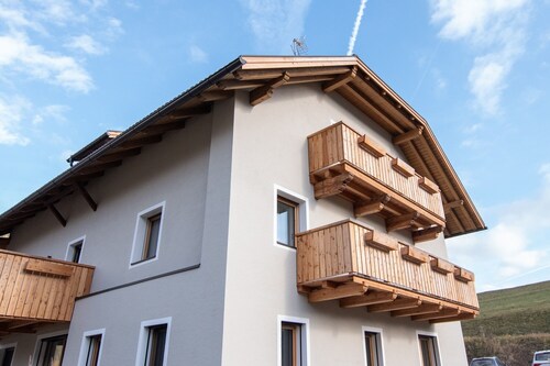 Kerschbama Farm Apartment Tondl mit Bergblick, Gemeinschaftsgarten und WLAN