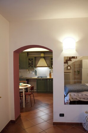 Dining - Tuscan Sunrise - Authentic Panoramic View (Uopini)
