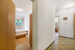 2 室のベッドルーム、WiFi、ベッドシーツ