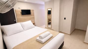 Quarto casal conforto, vista para a cidade