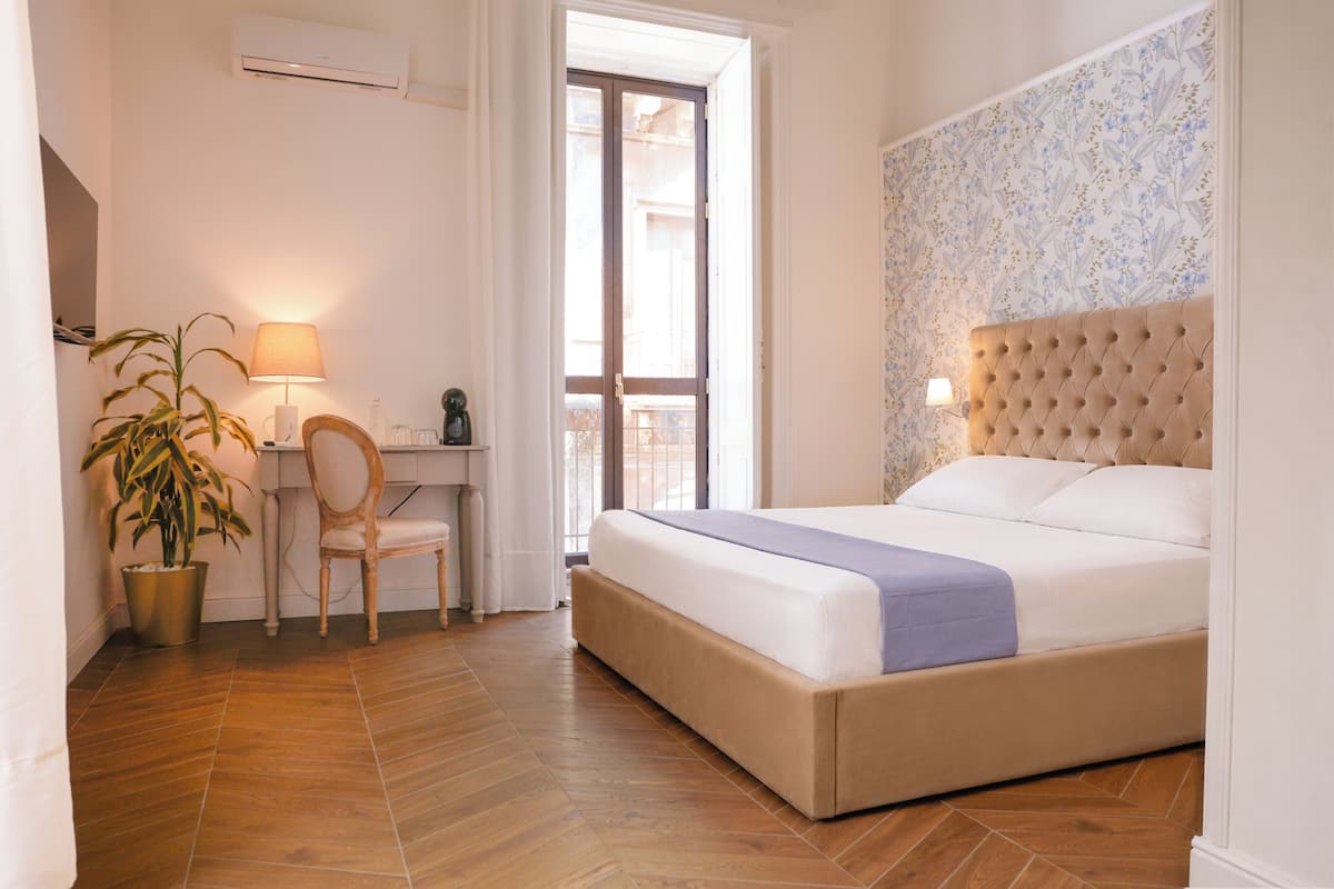 Classic Room, Non Smoking, City View | Desk, laptop workspace, blackout drapes, soundproofing