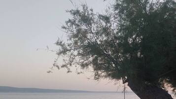 Apartment, 1 Bedroom, Smoking, Balcony | Beach