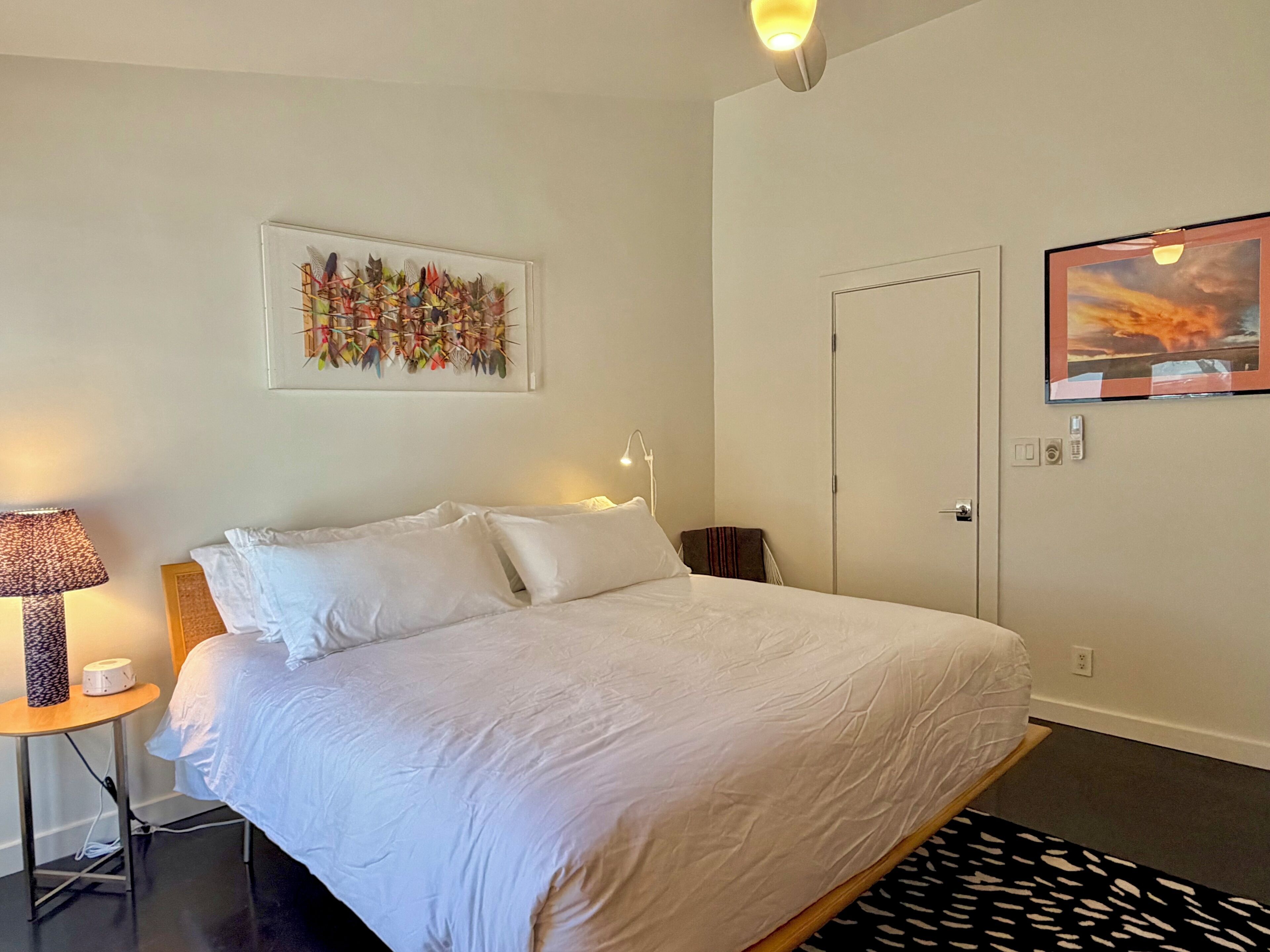 1 bedroom, iron/ironing board, internet, bed sheets