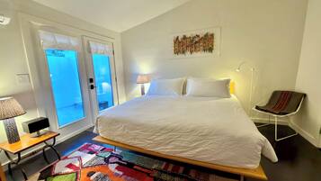 1 habitación, tabla de planchar con plancha, internet y ropa de cama