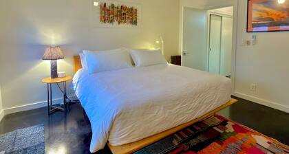 The No. 5: Downtown condo in prime location