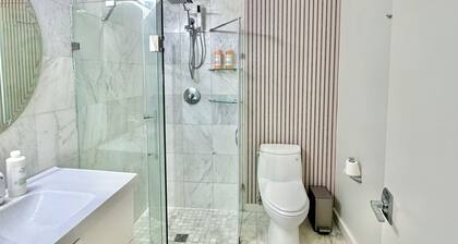 The No. 5: Downtown condo in prime location