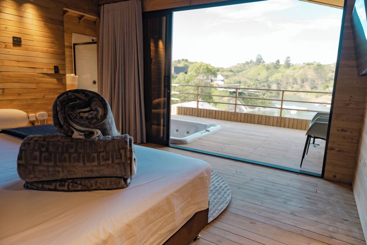 슈피리어 샬레, 발코니, 호수 전망