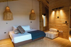 Superior chalet, balkon, uitzicht op meer | Spa