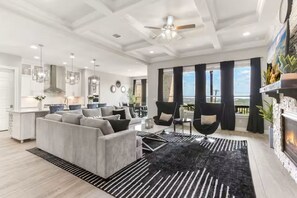 TV, fireplace - Luxury Stone Oak Hilltop Views/Theater & Game Room (San Antonio)