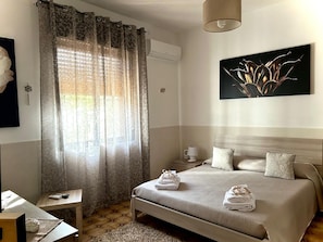 Room - Villa Elara - Canicattini Bagni (Canicattini bagni)