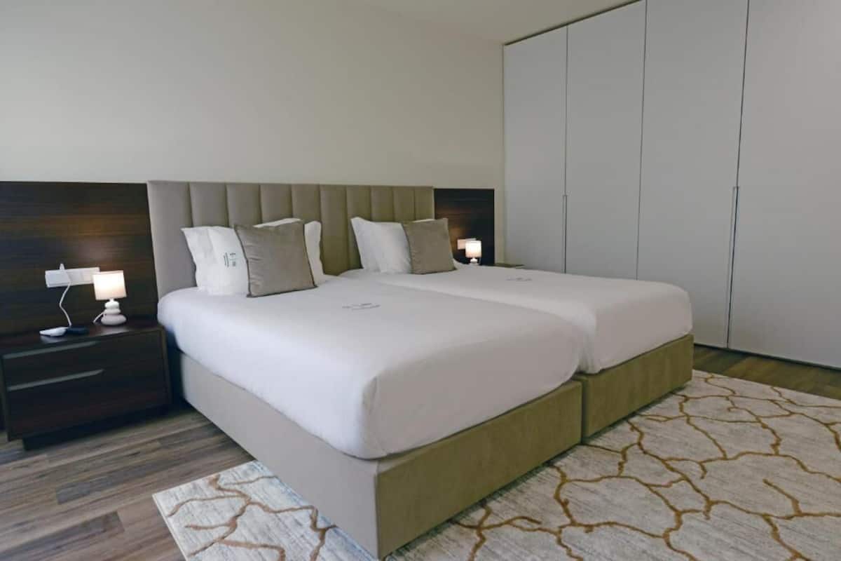 奢華單棟房屋, 山景