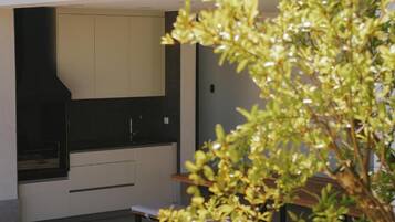 Lyxhus - utsikt mot bergen | Boendeområde