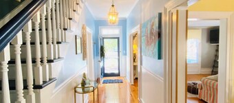 Spacious 2-Bedroom Coastal Retreat with Luxurious Marble Shower – Beaufort, NC