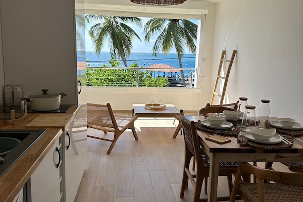 Suite familiar, vista al mar | Restaurantes