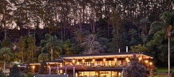 Grants - spacious riverside escape on the Shoalhaven River