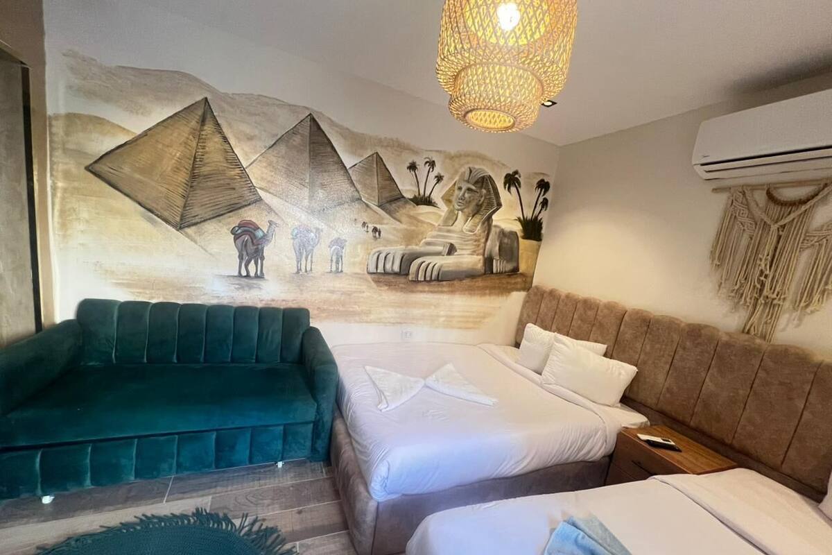 Deluxe Double or Twin Room, Balcony, Mountain View | Interior