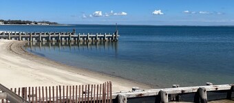 3-bedroom house in peaceful Jamesport- near water, Riverhead, and Shinnecock.