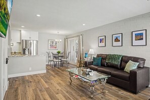 Smart TV, books - Pet-Friendly 1st-Floor Scottsdale Condo with Pool Near Old Town, Golf and Dining (Scottsdale)