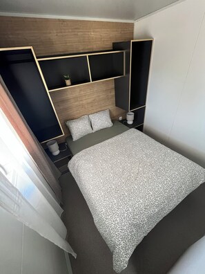 Internet, bed sheets - Dovolenka Sukošan, útulný mobilný dom pre 5 dospelých alebo 4 dospelý a 2 deti (Sukošan)