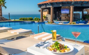 Pool - Have a great Thanksgiving in a Presidential 2BR suite in fabulous Cabo San Lucas (Cabo San Lucas)