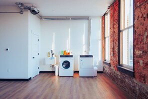 Interior - American Hall Clay St. Suite (Millersburg)