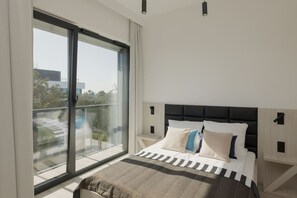 Tabla de planchar con plancha, wifi y ropa de cama 