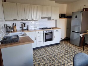 Classic House, Garden View | Private kitchen - Villa Jules (Holsbeek)