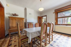 Dining - Villa Jules (Holsbeek)