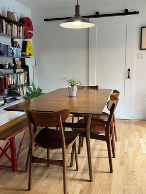 تناول الطعام