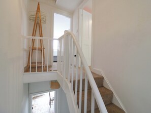 Interior - 7 Athol Terrace (Dover)