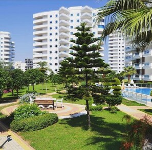 Pool - LOVELY  RESİDENCE 2+1 CLOSE TO SEA WİTH POOL (mahmutlar)