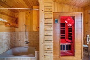 Dusche, Handtücher, Toilettenpapier