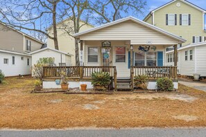 Exterior - Make Waves - Ocean Lakes (Myrtle Beach)