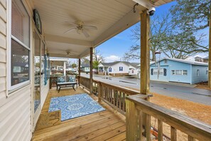 Terrace/patio - Make Waves - Ocean Lakes (Myrtle Beach)