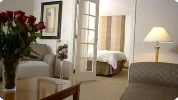 1 bedroom, desk, iron/ironing board, free WiFi
